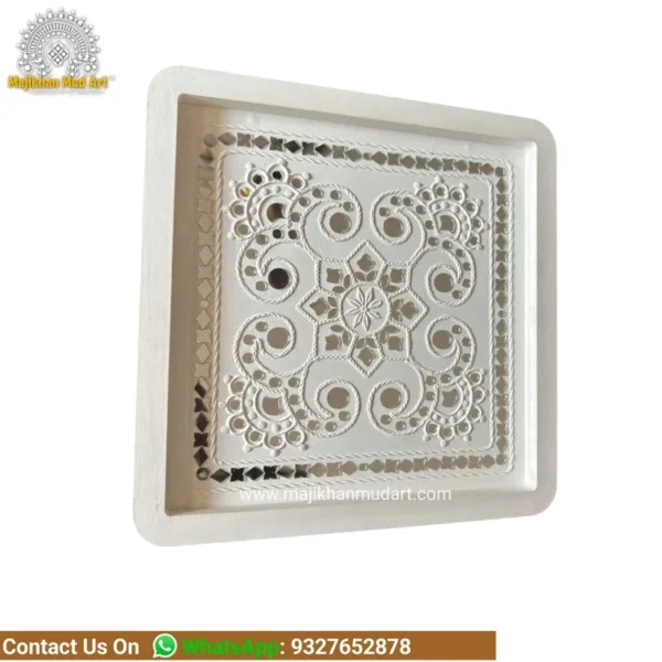 kundha and bhonri flower design Lippan Art | local language word - Image 3