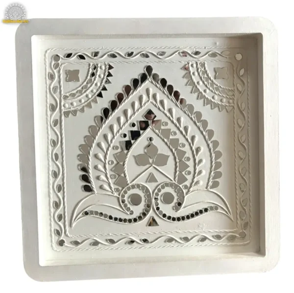 Onion Motif Lippan Art Boxes design - Image 2